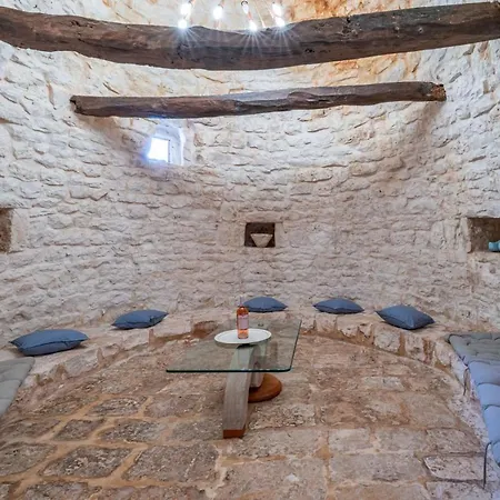 Trullo Jean By Rentbeat
