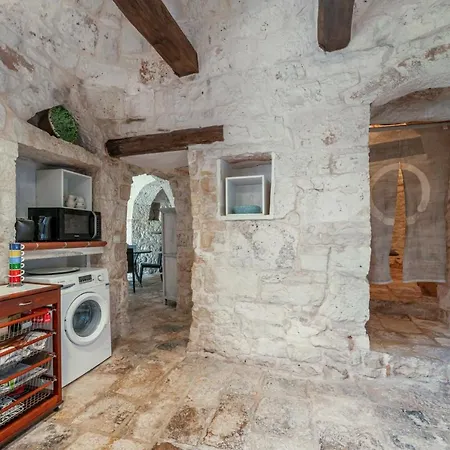 Trullo Jean By Rentbeat *